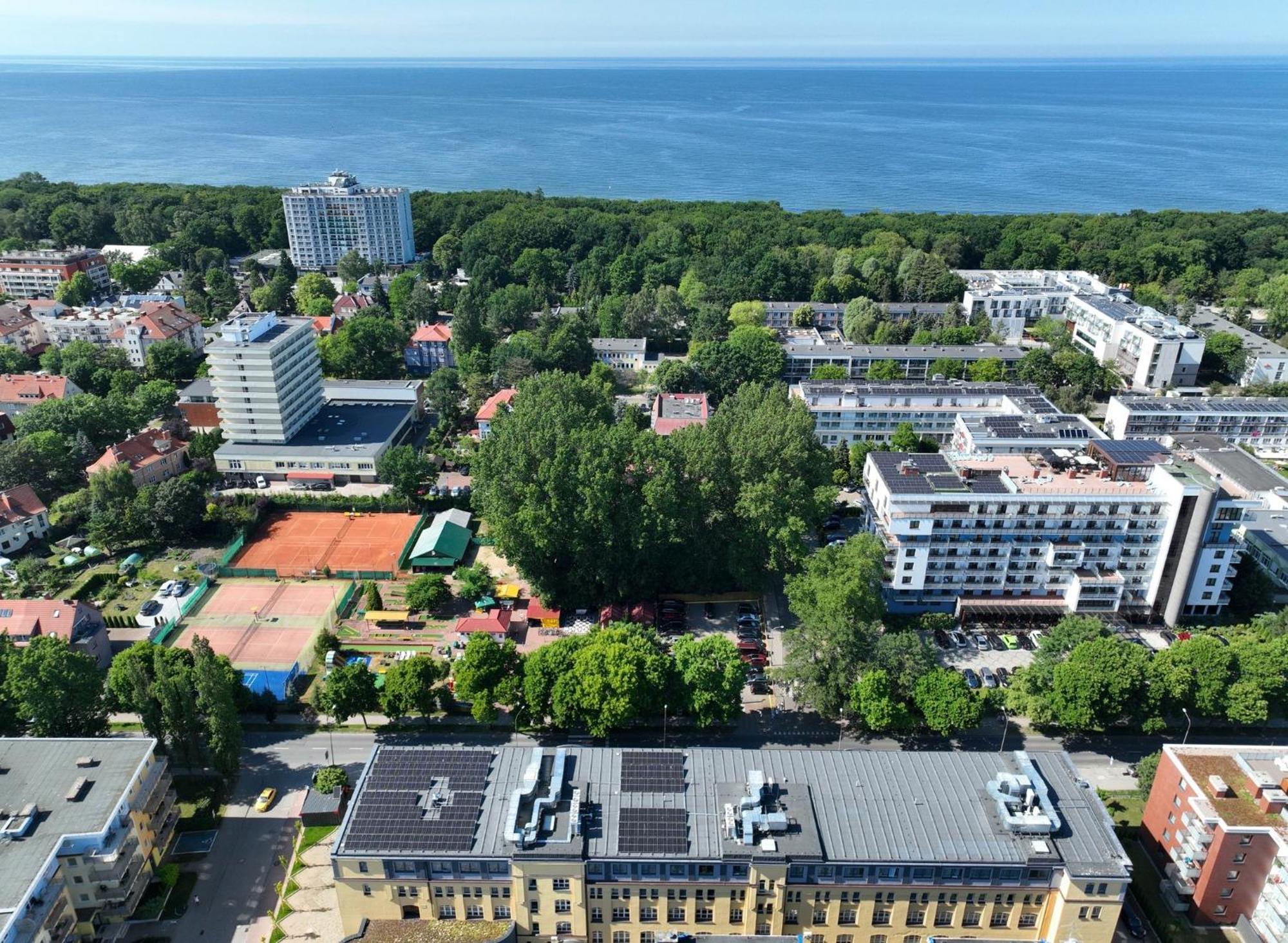 Factory Resort Wellness & Spa Kołobrzeg Esterno foto